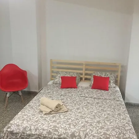 Студия На Пляже Larnaca